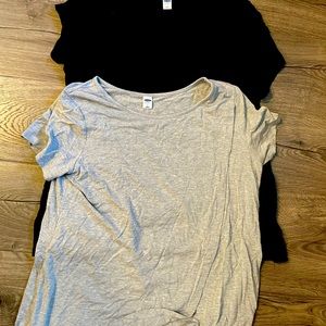 2for$15 Large Old Navy Breast Feeding Tops
